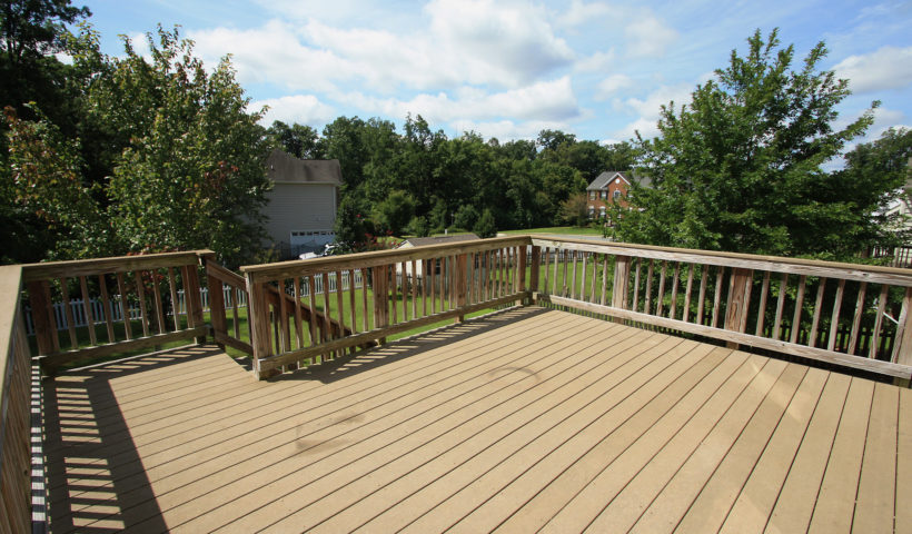 Large Deck Perfect for Entertaining
